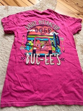 Buc-ee’s shirt small